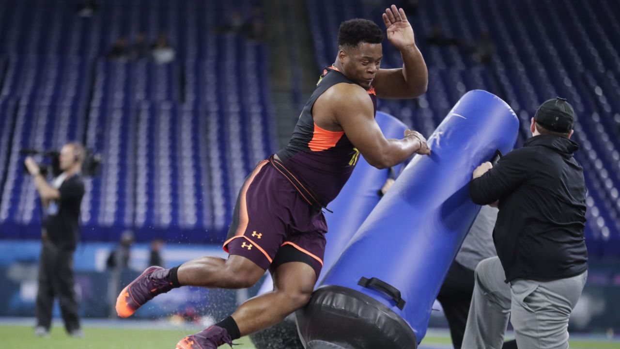 Buckner clocks 5.05 in the 40-yard dash at NFL Combine