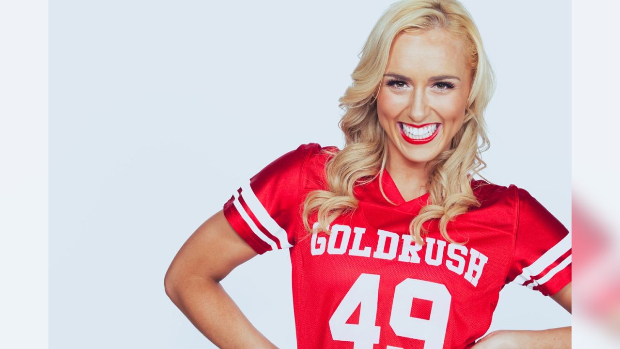 49ers' Gold Rush Cheerleaders 2015