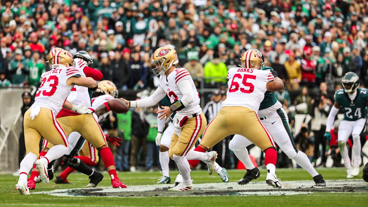 San Francisco 49ers running back Jordan Mason (24) looks on during the NFC  Championship NFL football game against the Philadelphia Eagles, Sunday, Jan.  29, 2023, in Philadelphia. (AP Photo/Chris Szagola Stock Photo - Alamy