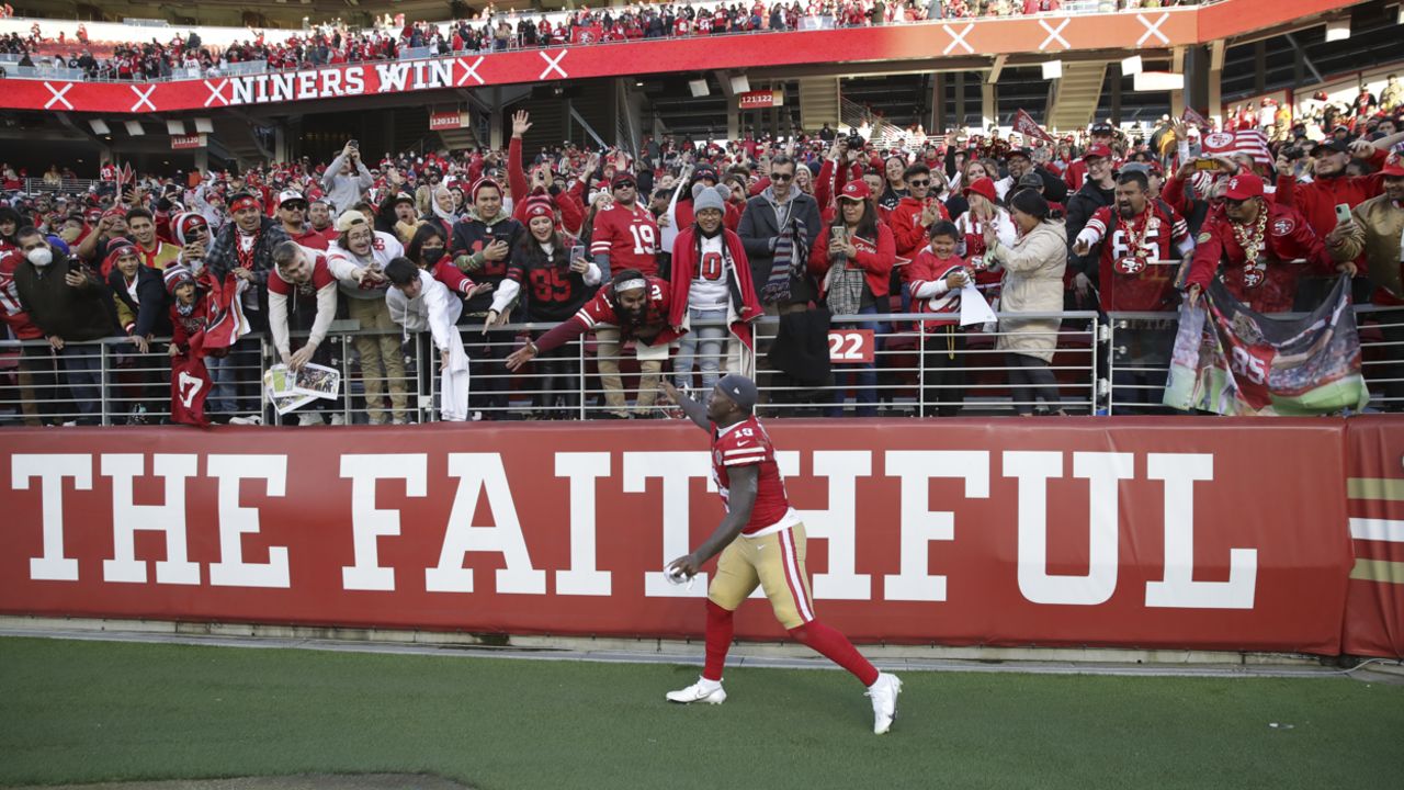 Thanks for the memories @49ers and @levisstadium. I'm so proud and so  FAITHFUL TO THE BAY!! #FTTB