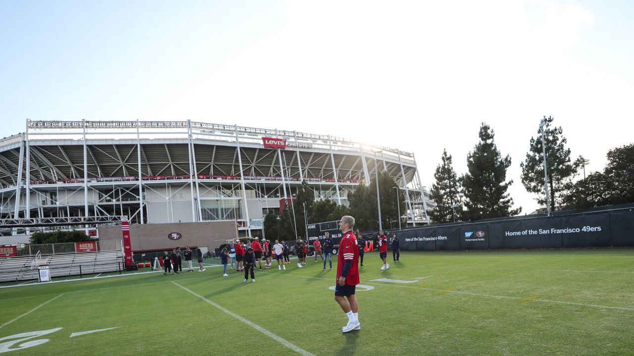 Off the Field: LaLiga Teams Check Into 49ers Training Camp ⚽️