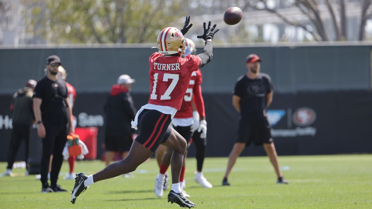 49ers activate S Tashaun Gipson and WR Malik Turner from practice squad -  Niners Nation