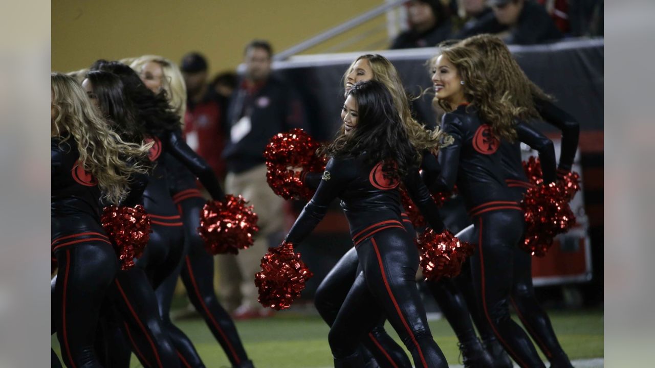 Cardinals Cheerleaders In Color Rush Uniforms