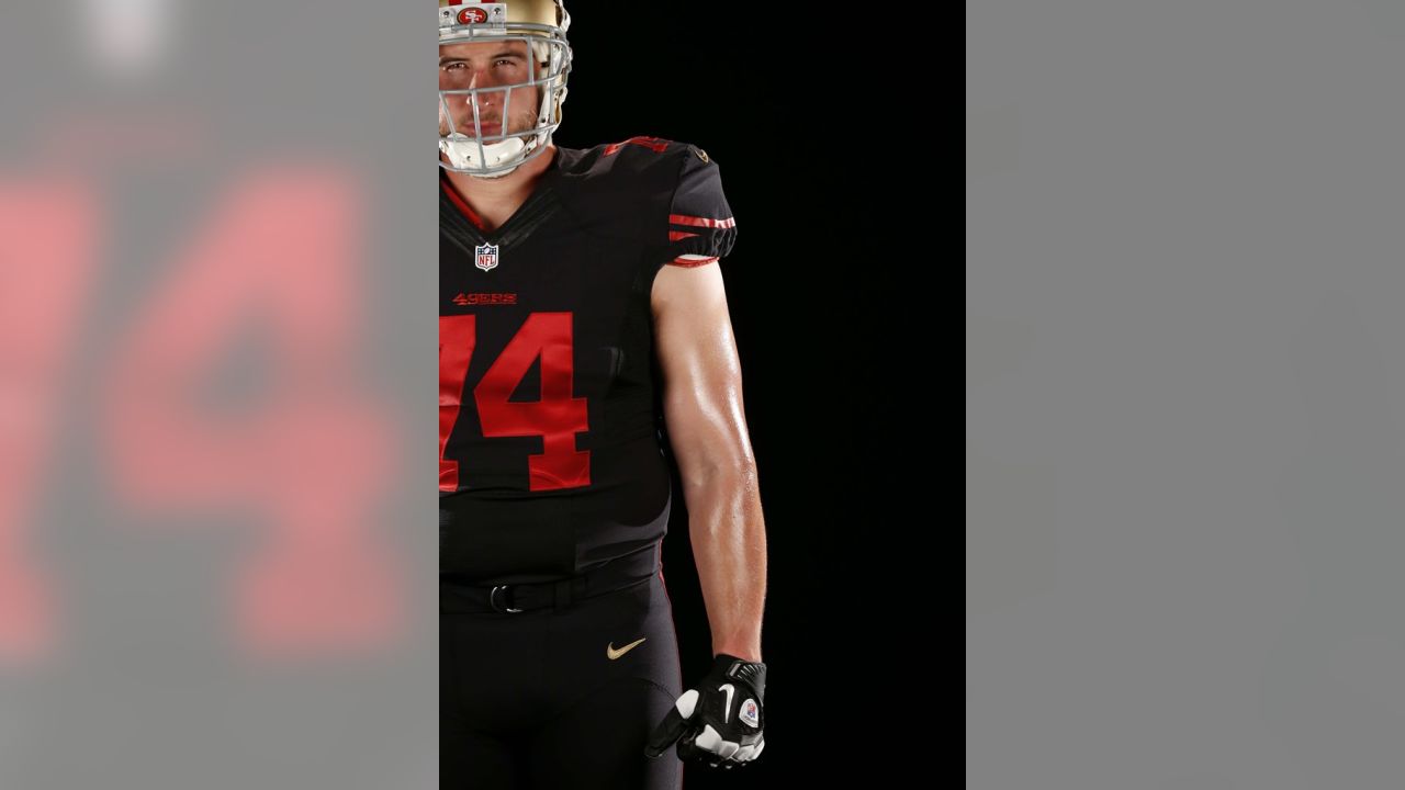 The San Francisco 49ers will be wearing a black alt this season –  SportsLogos.Net News