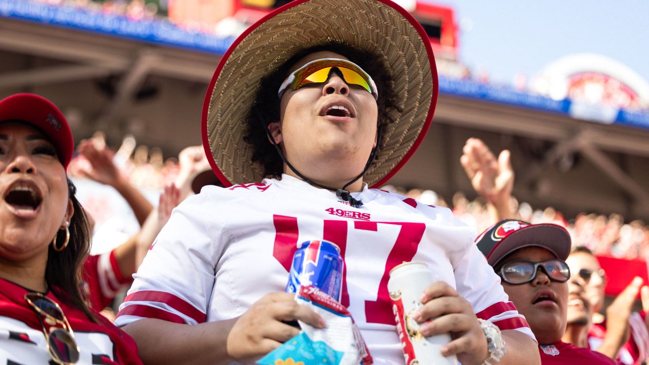 \ud83d\udce3 49ers Faithful Bring High Energy to Levi's\u00ae Stadium