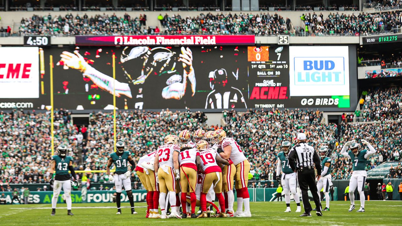 San Francisco 49ers running back Jordan Mason (24) looks on during the NFC  Championship NFL football game against the Philadelphia Eagles, Sunday, Jan.  29, 2023, in Philadelphia. (AP Photo/Chris Szagola Stock Photo - Alamy