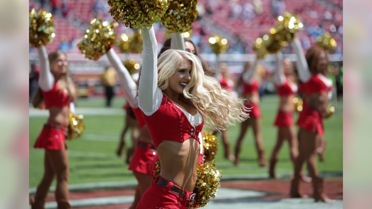 Santa Clara USAA CA. 21st Sep, 2017. 49ers cheerleaders during the