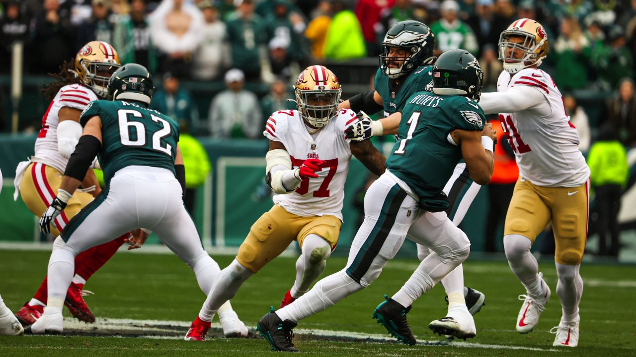 San Francisco 49ers running back Jordan Mason (24) looks on during the NFC  Championship NFL football game against the Philadelphia Eagles, Sunday, Jan.  29, 2023, in Philadelphia. (AP Photo/Chris Szagola Stock Photo - Alamy