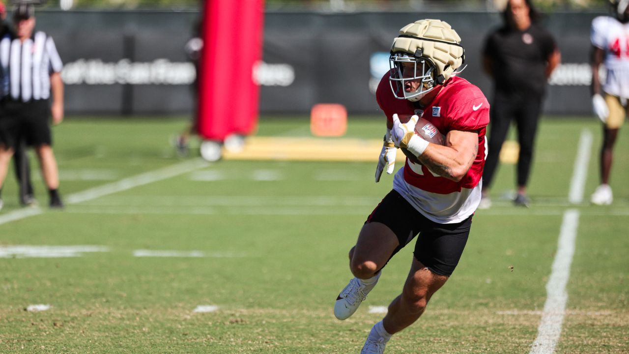 Sam Darnold highlights: WR Chris Conley makes diving catch