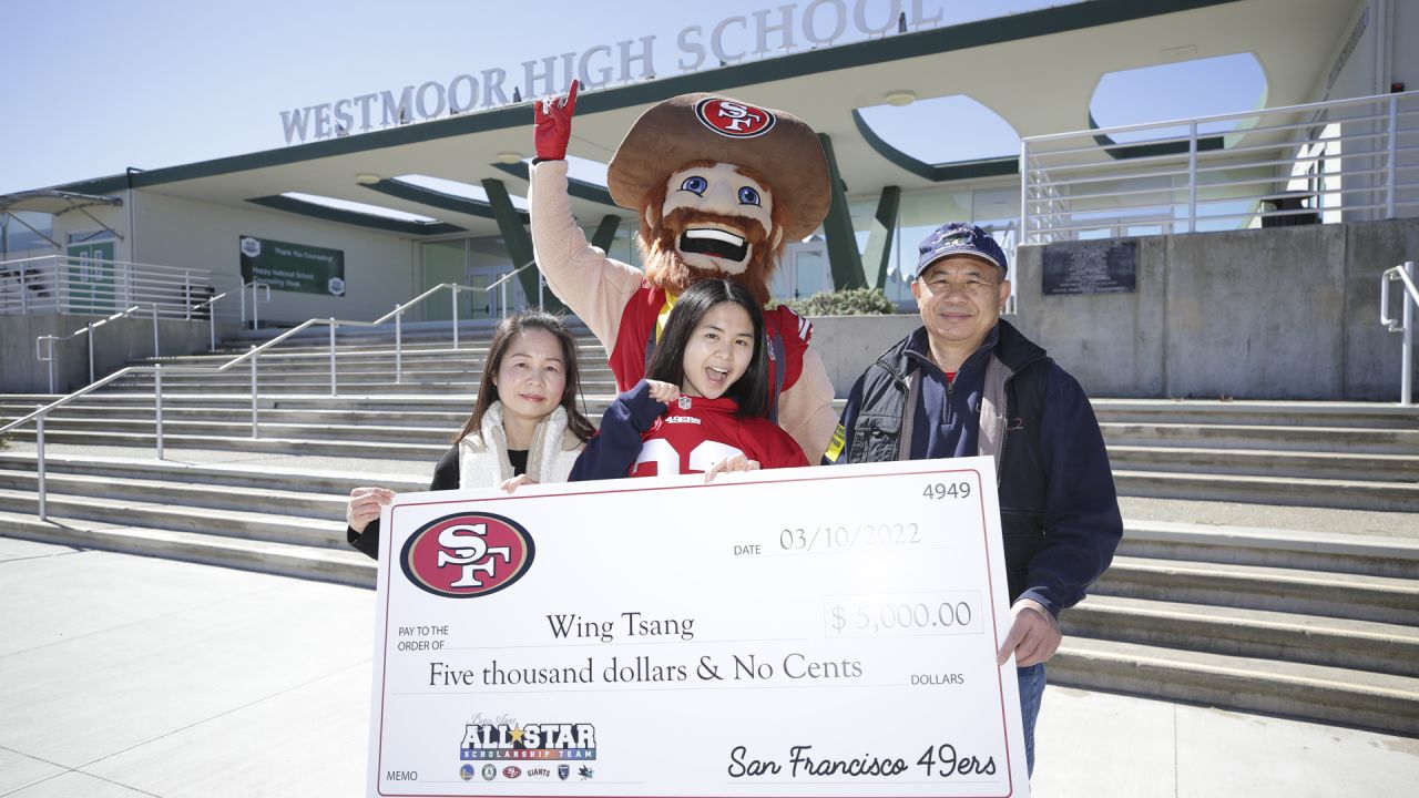 49ers Surprise Nicole Tsang as the 2022 BAASST Recipient