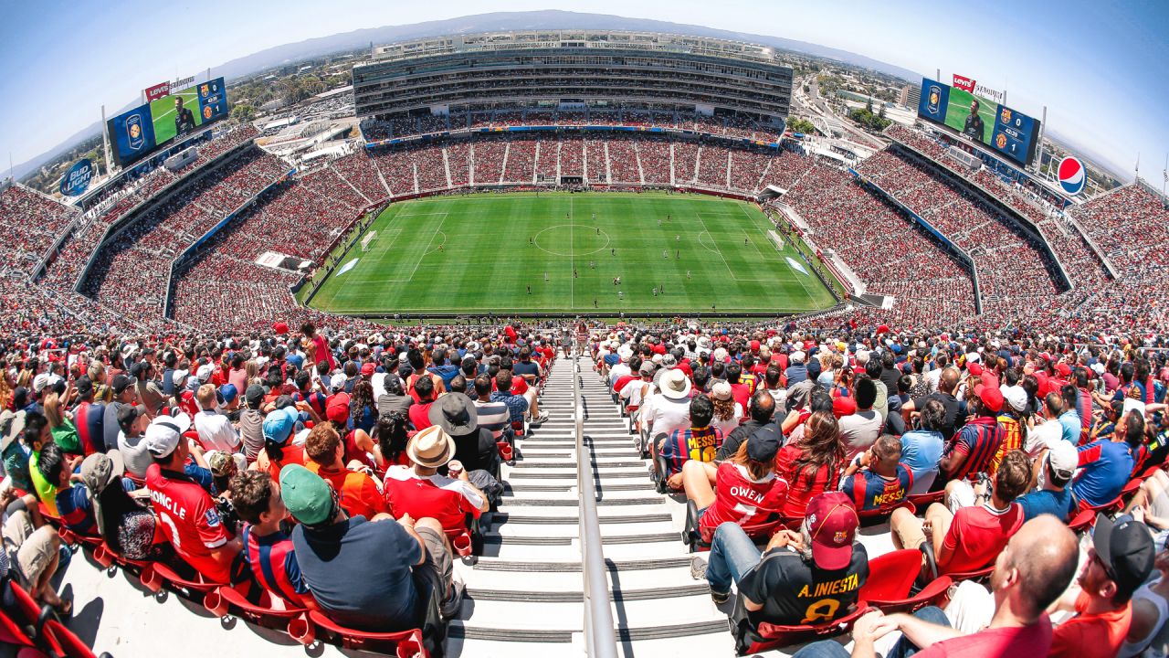 Levi's Stadium field usually a mess, so they brought in a new one