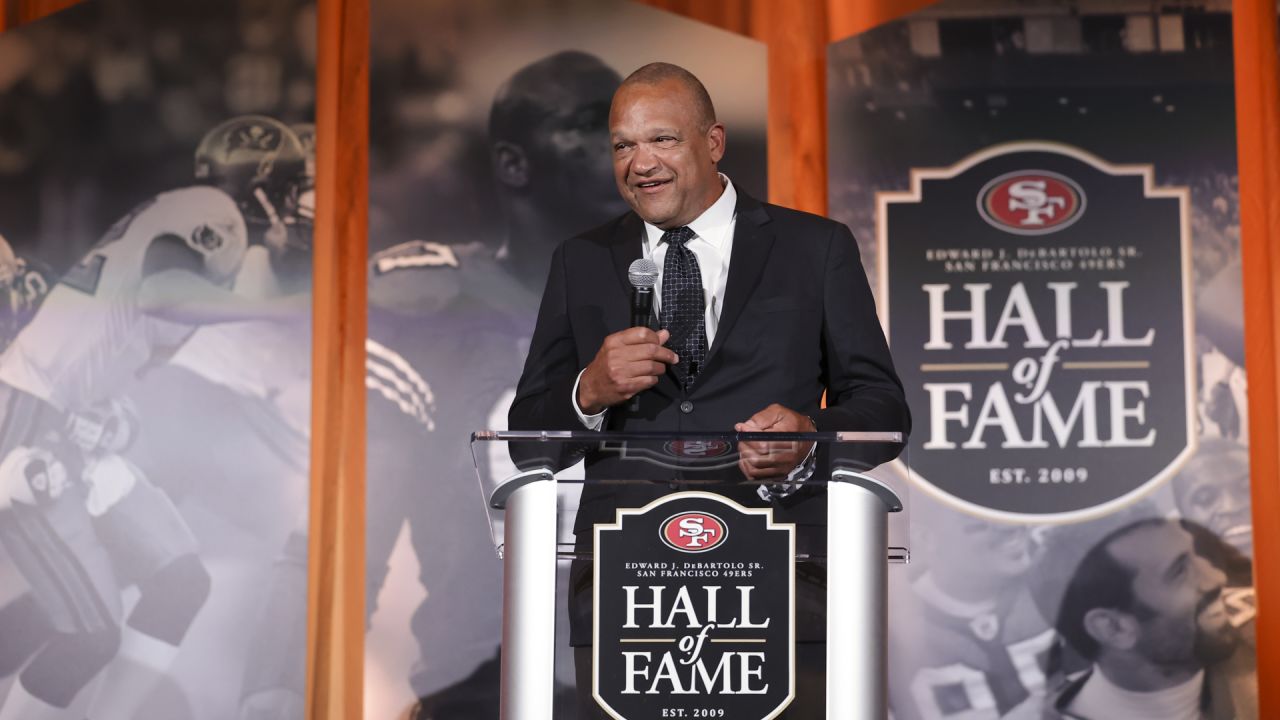 How 49ers' foes helped soft-spoken Bryant Young reach the Hall of Fame