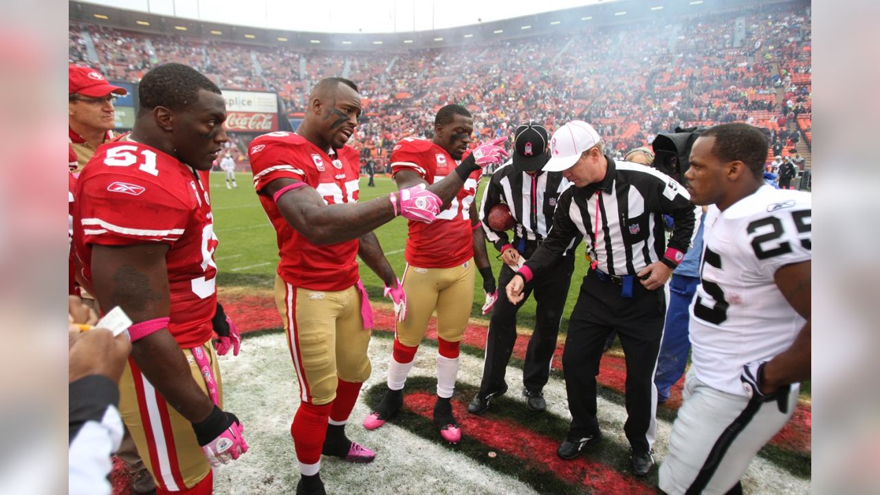 49ers Celebrate Breast Cancer Awareness