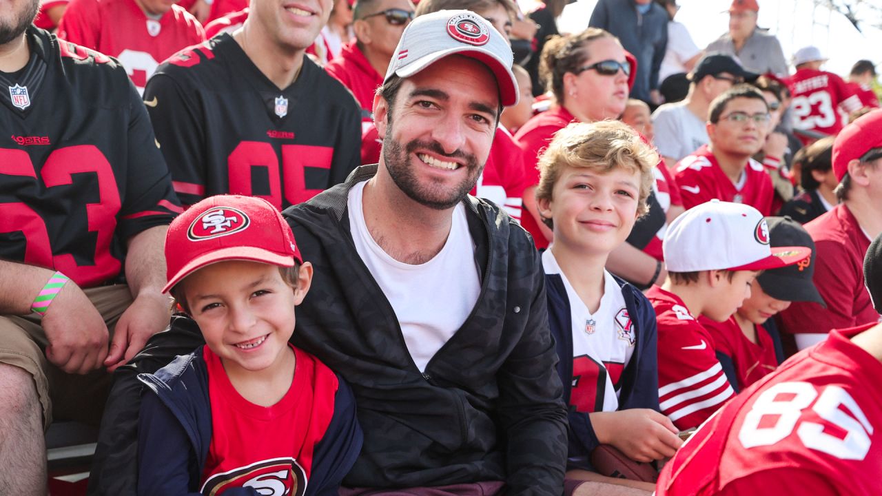 \ud83c\udfdf\ufe0f 49ers Faithful Bring the Energy to Training Camp