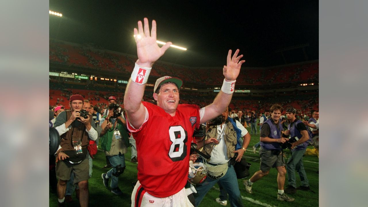 Jan. 29, 1995: Steve Young Leads 49ers to Fifth Lombardi Trophy in Super  Bowl XXIX