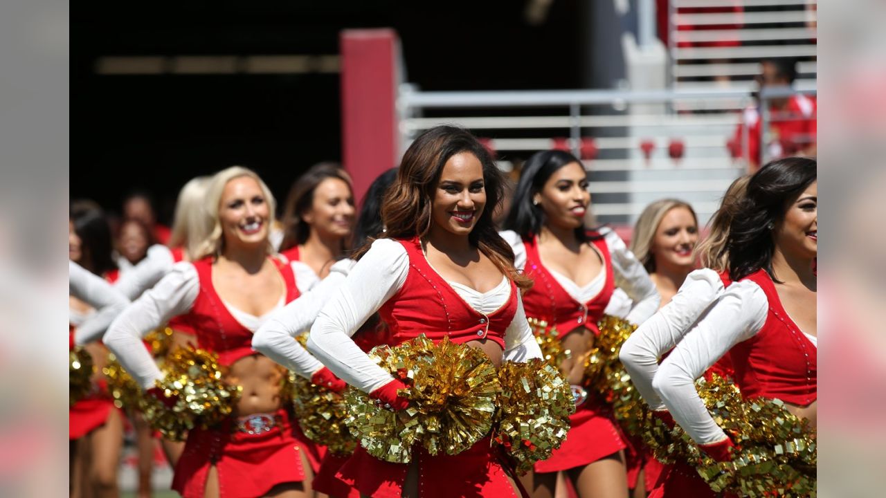 Santa Clara USAA CA. 21st Sep, 2017. 49ers cheerleaders during the