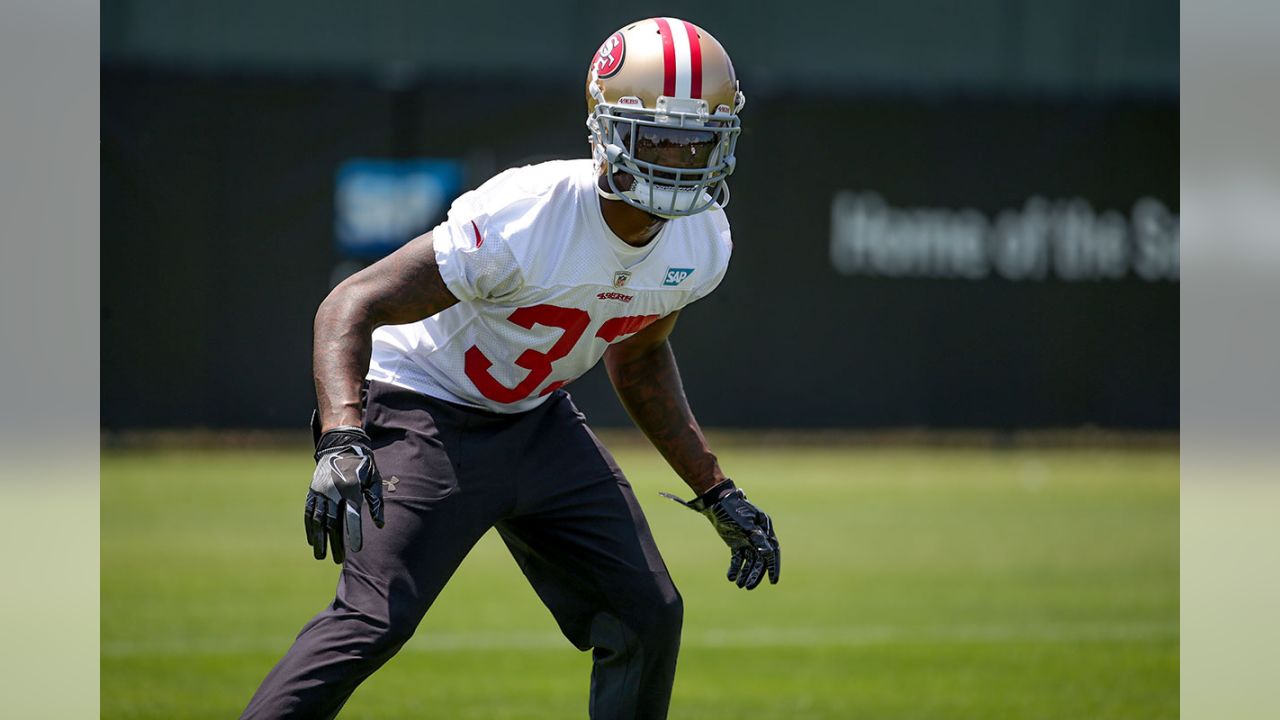 49ers training camp: Arik Armstead, Reuben Foster star