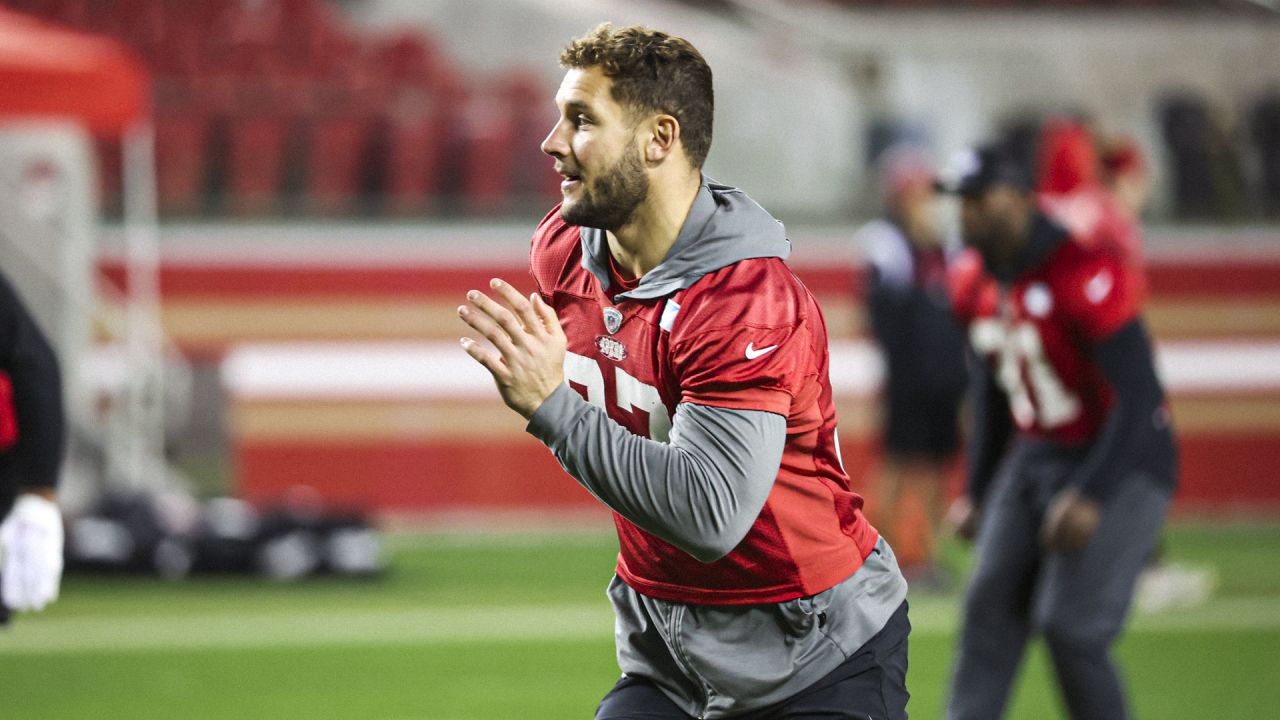 49ers Players Practice in Levi's® Stadium Before 'TNF' vs. the Seahawks