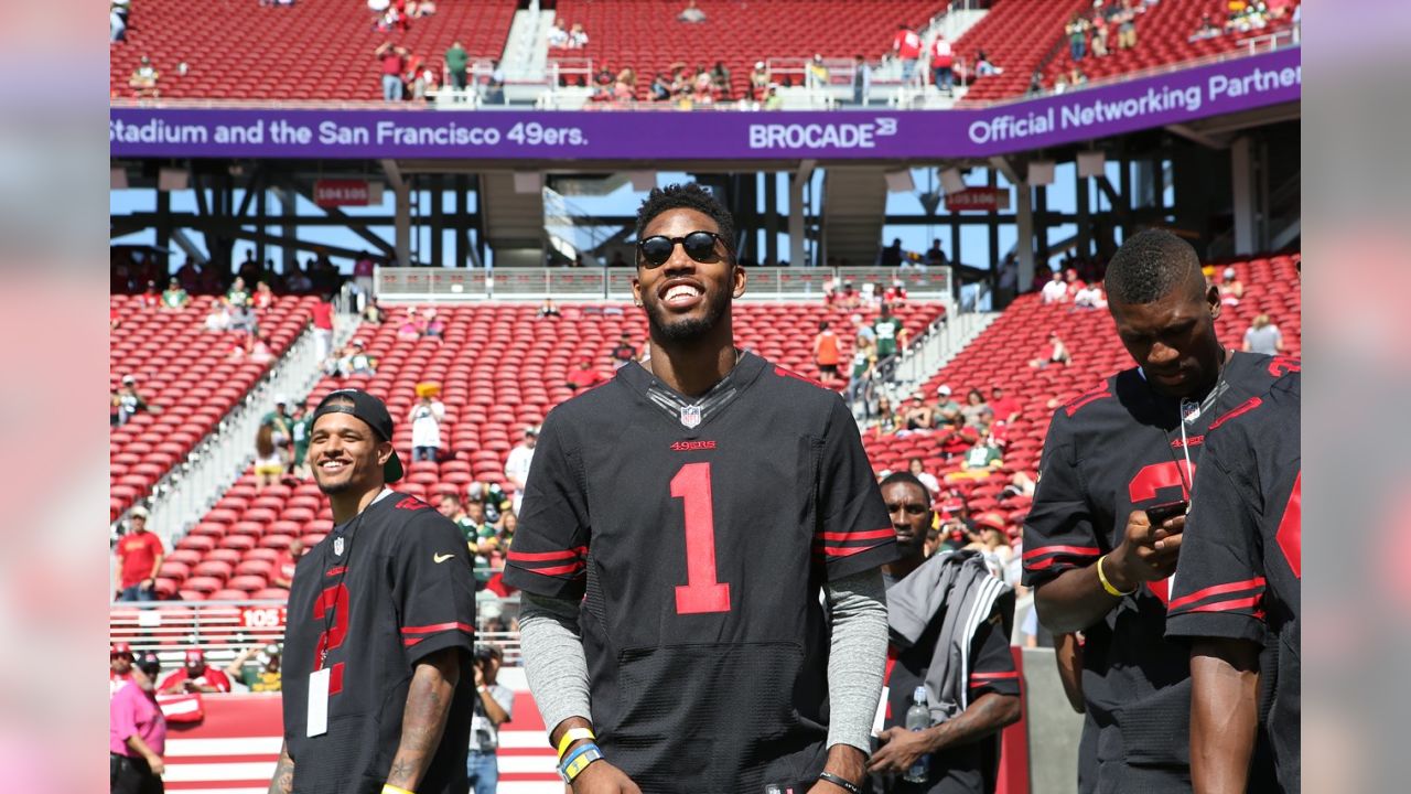 Warriors Attend 49ers Game in Alternate Uniforms