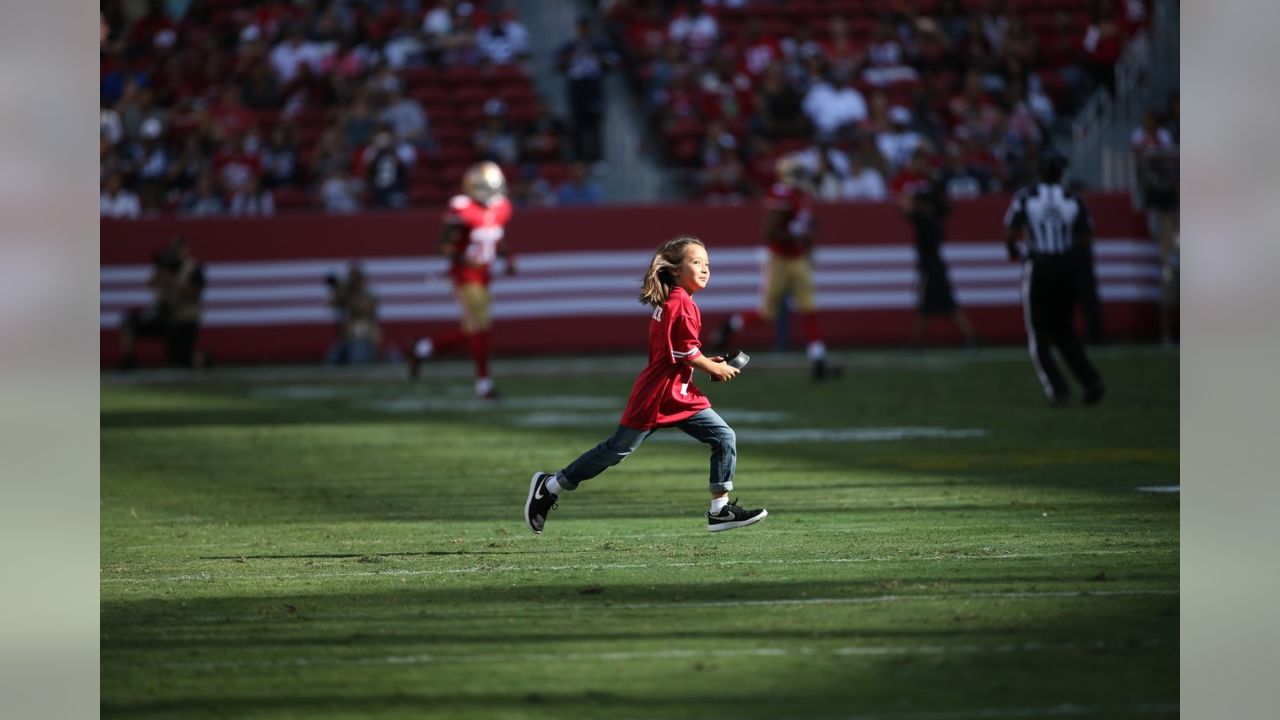 San Francisco 49ers on X: #49ers Kids Club had fun at a Fuel Up to Play 60  Fantasy Camp. Sign up your young 49ers fans:    / X