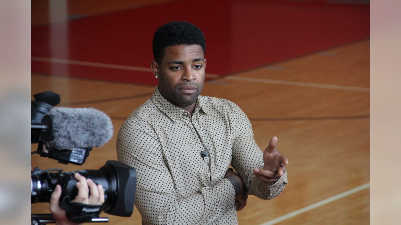 1,867 49ers Michael Crabtree Photos & High Res Pictures - Getty Images