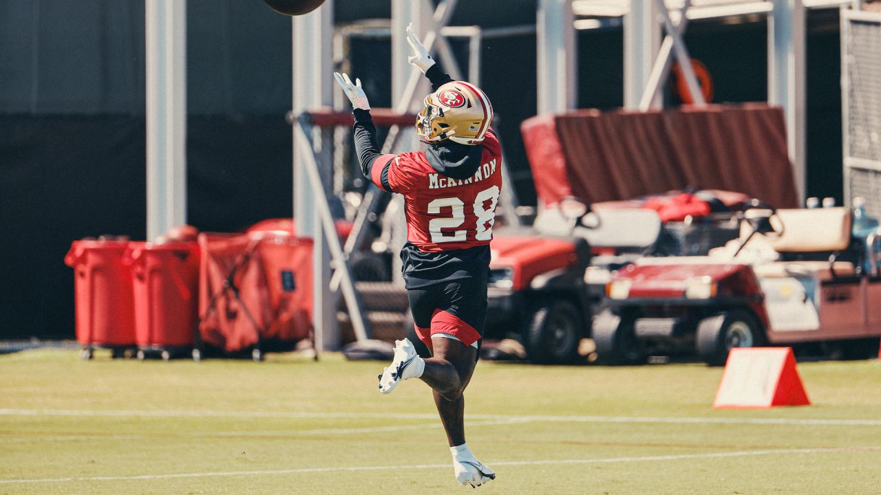 49ers training camp: Best sights and sounds, from Aiyuk as WR1 to another  Shanahan ballboy – Daily Democrat