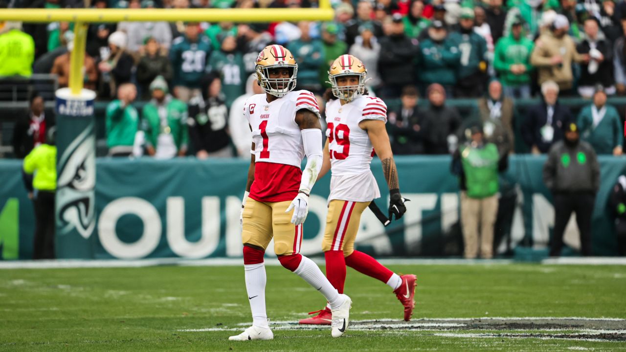 San Francisco 49ers running back Jordan Mason (24) looks on during the NFC  Championship NFL football game against the Philadelphia Eagles, Sunday, Jan.  29, 2023, in Philadelphia. (AP Photo/Chris Szagola Stock Photo - Alamy