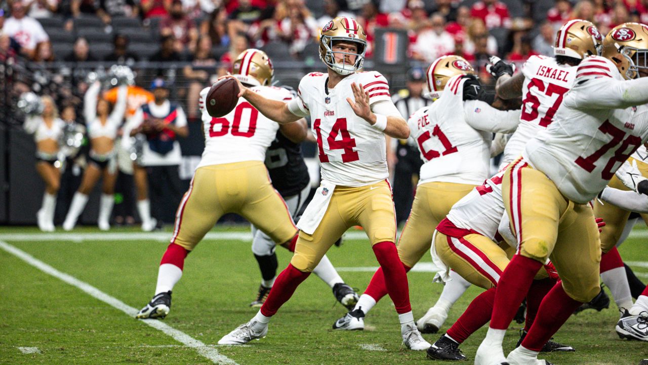 49ers Se Enfrentan a Raiders Para Su Último Partido de Pre Temporada