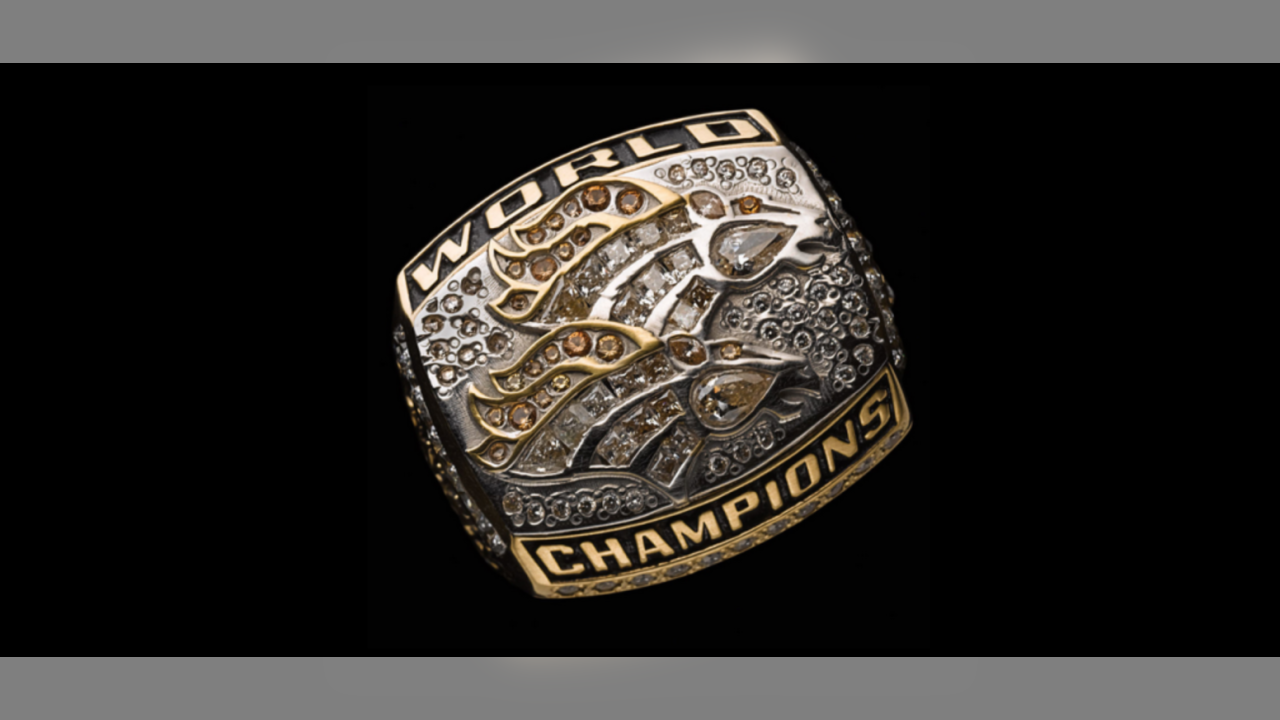 Damien Berry's, Jamie Sharper's Super Bowl rings sold at auction