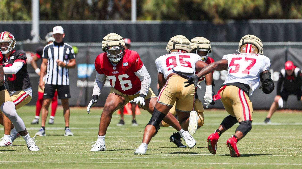 49ers Camp: Injury updates on Elijah Mitchell, Jaylon Moore, Aaron