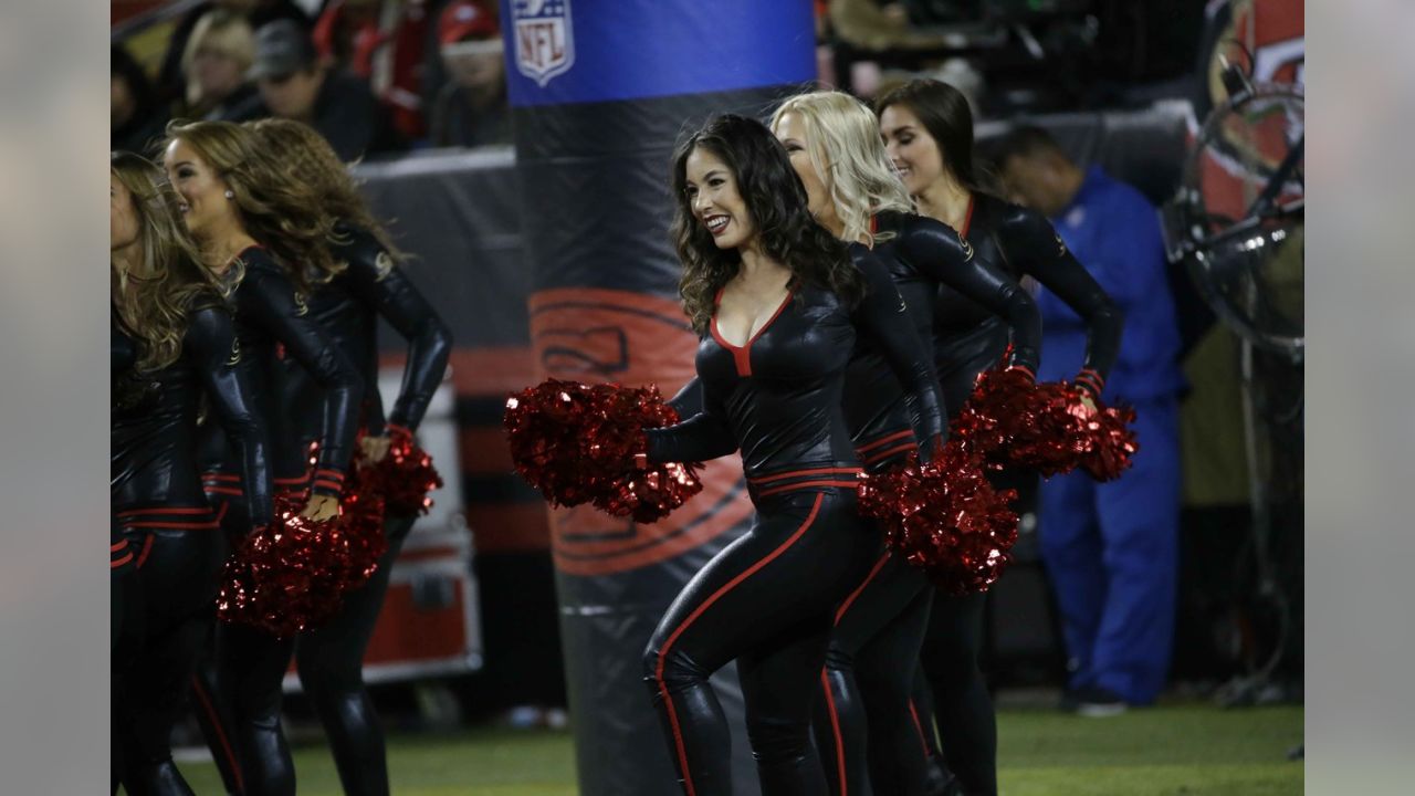 San Francisco 49ers on X: Meet Gold Rush members Sophia and