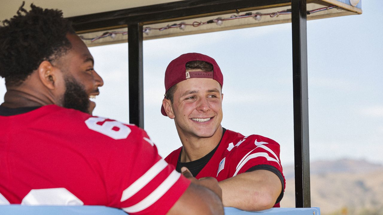 Off the Field: 49ers Players Embrace Halloween Spirit at Pumpkin Patch 