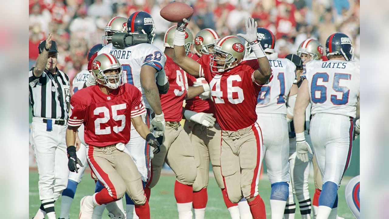 Super Bowl XXIX, Closeup of San Francisco 49ers Deion Sanders on