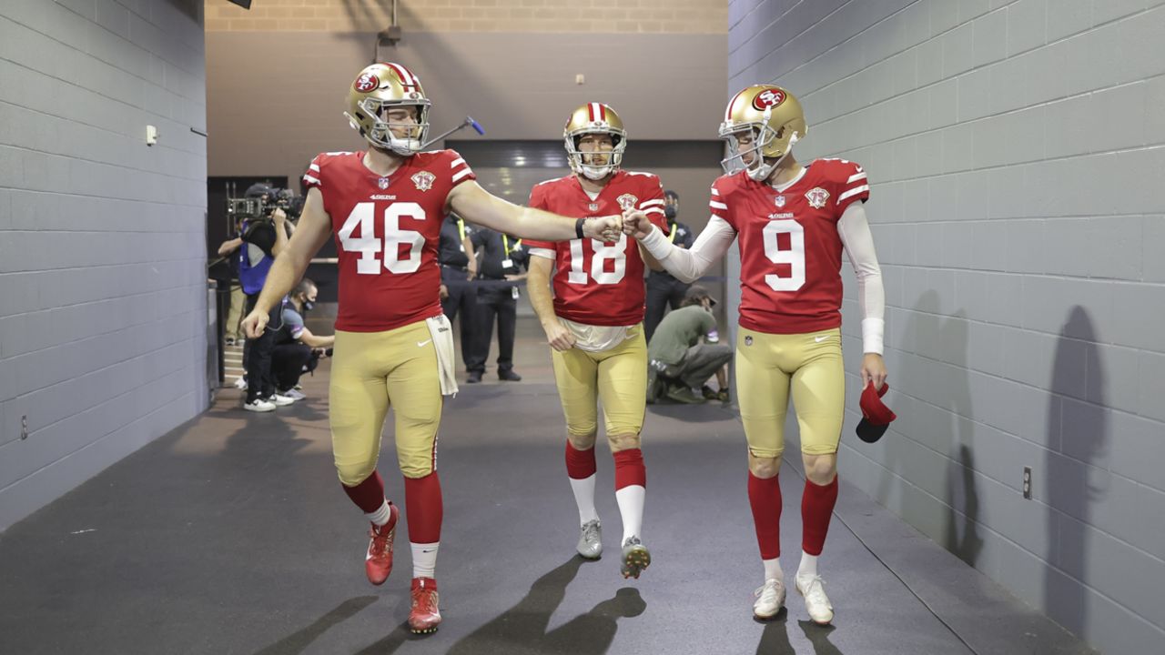 49ers don't use franchise tag on Robbie Gould, Mike McGlinchey