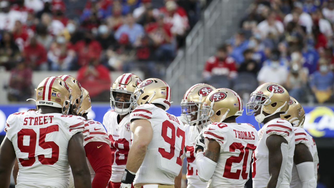 21,186 St Louis Rams V San Francisco 49ers Photos & High Res Pictures -  Getty Images