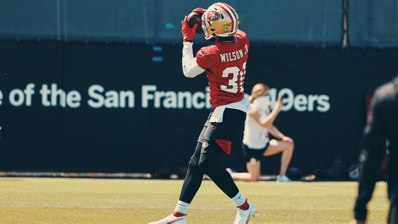 49ers training camp: Best sights and sounds, from Aiyuk as WR1 to another  Shanahan ballboy – Daily Democrat