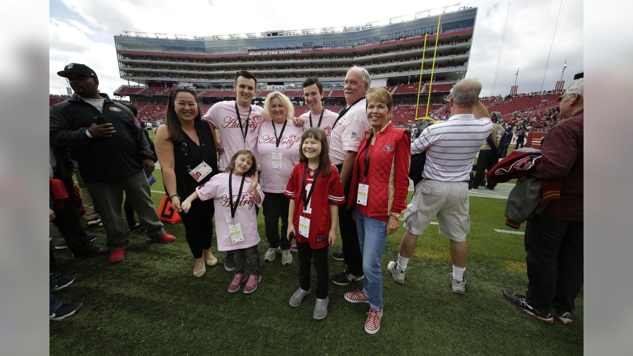 Audrey Rose Sings National Anthem at 49ers-Cowboys