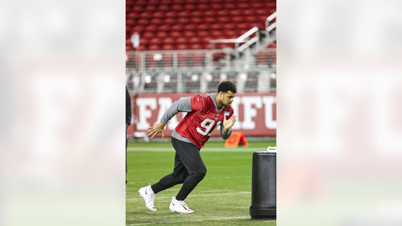 49ers Players Practice in Levi's® Stadium Before 'TNF' vs. the Seahawks