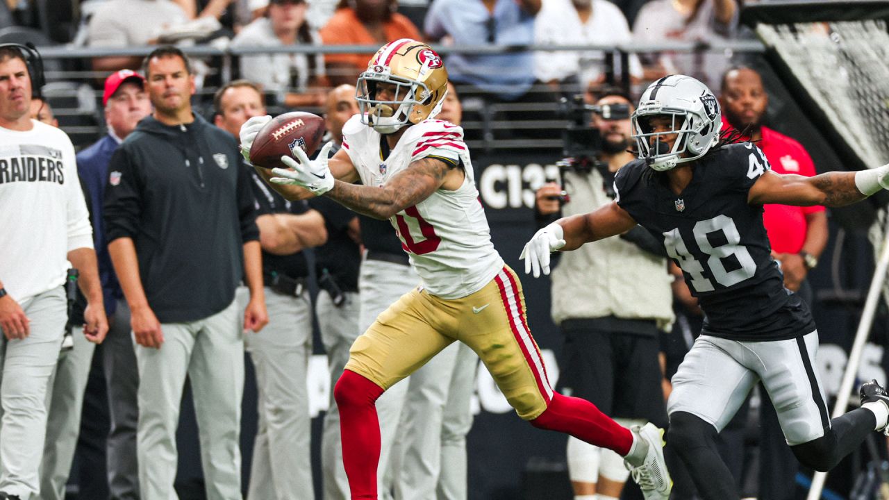 Photo: SAN FRANCISCO 49ERS VS OAKLAND RAIDERS - SXP2006100802 