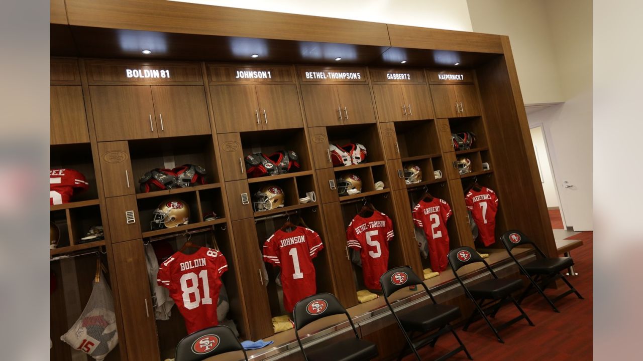 49ers Unveil Levi's Stadium Locker Room