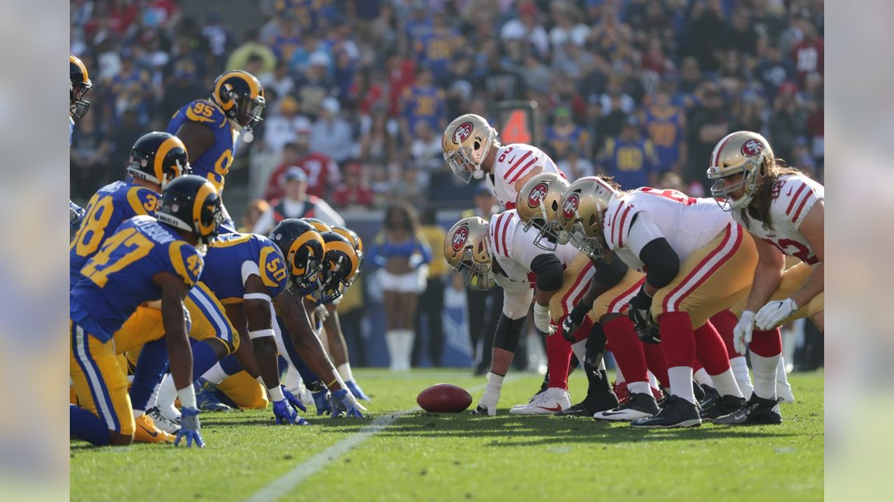 21,764 San Francisco 49ers V Los Angeles Rams Photos & High Res Pictures -  Getty Images