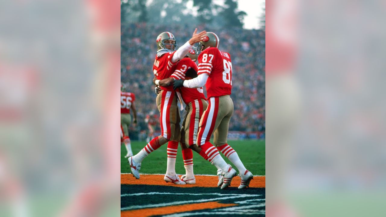 Super Bowl XIX: Joe Montana bests Dan Marino, 49ers beat Dolphins - Sports  Illustrated Vault