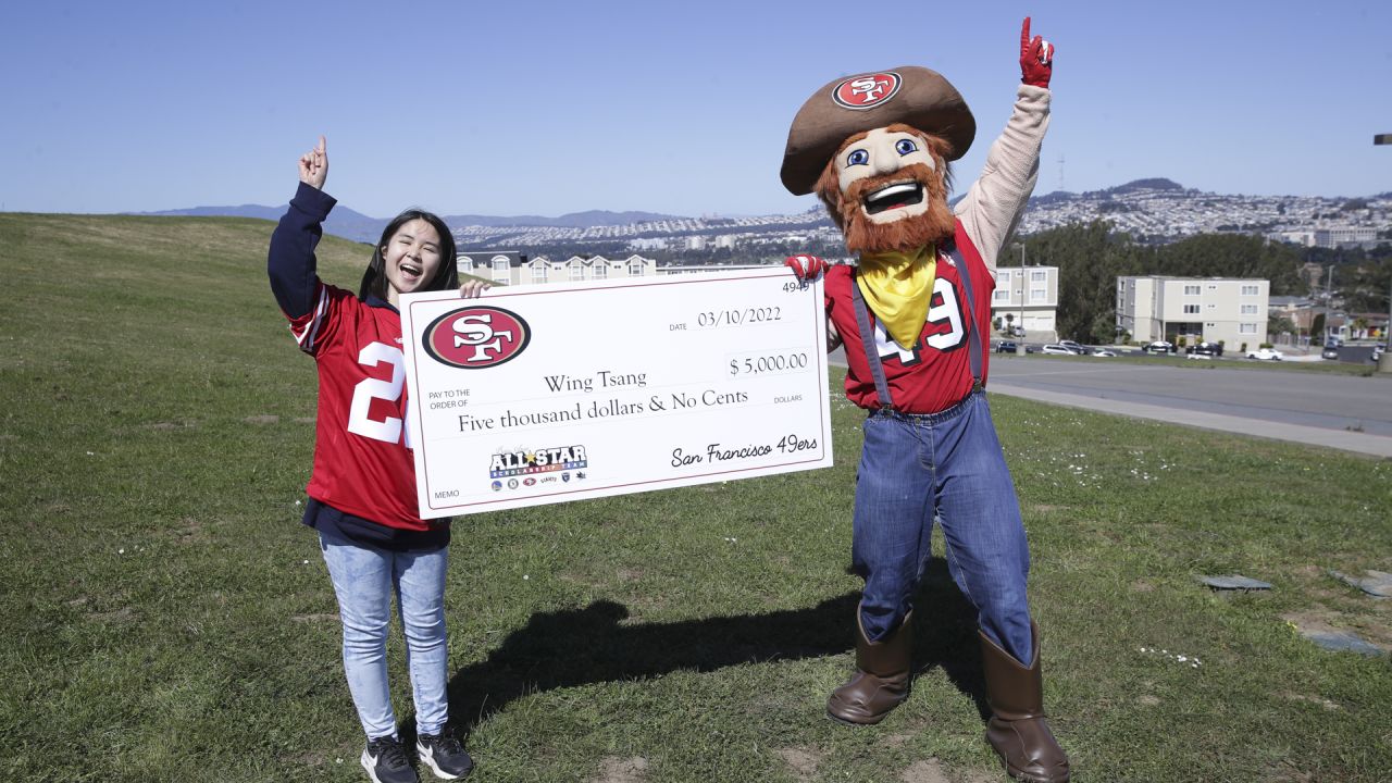 What is The San Francisco 49ers Mascot Sourdough Sam's Salary?