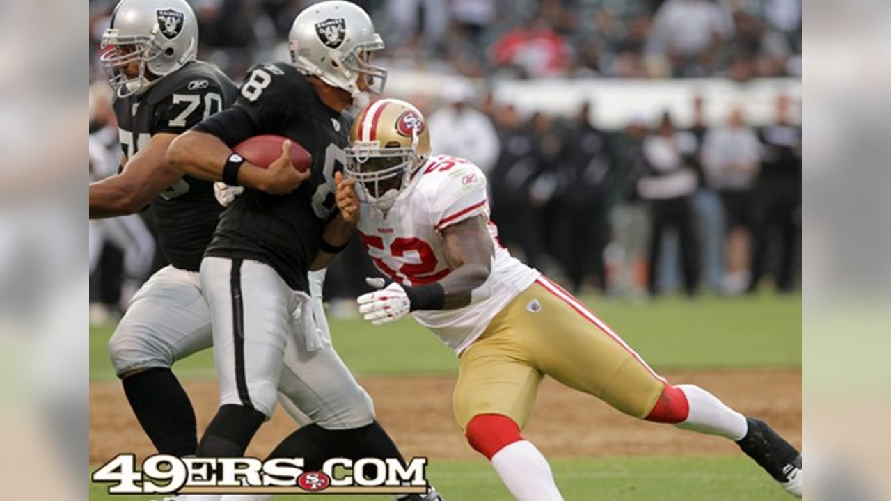 7,628 Oakland Raiders V San Francisco 49ers Photos & High Res Pictures -  Getty Images