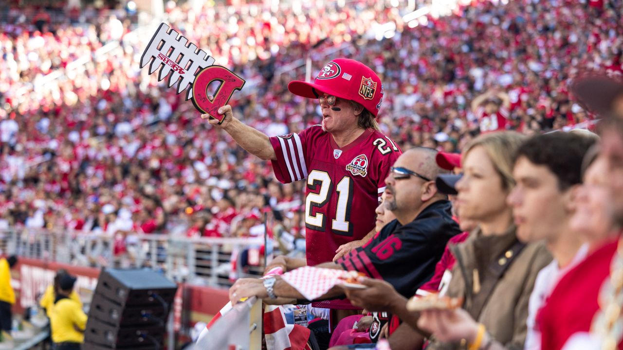 \ud83d\udce3 49ers Faithful Bring High Energy to Levi's\u00ae Stadium