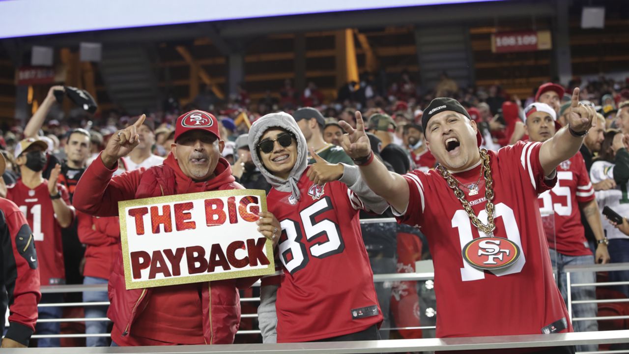 It's #gameday Faithful! The @49ers are finally back home at Levi's