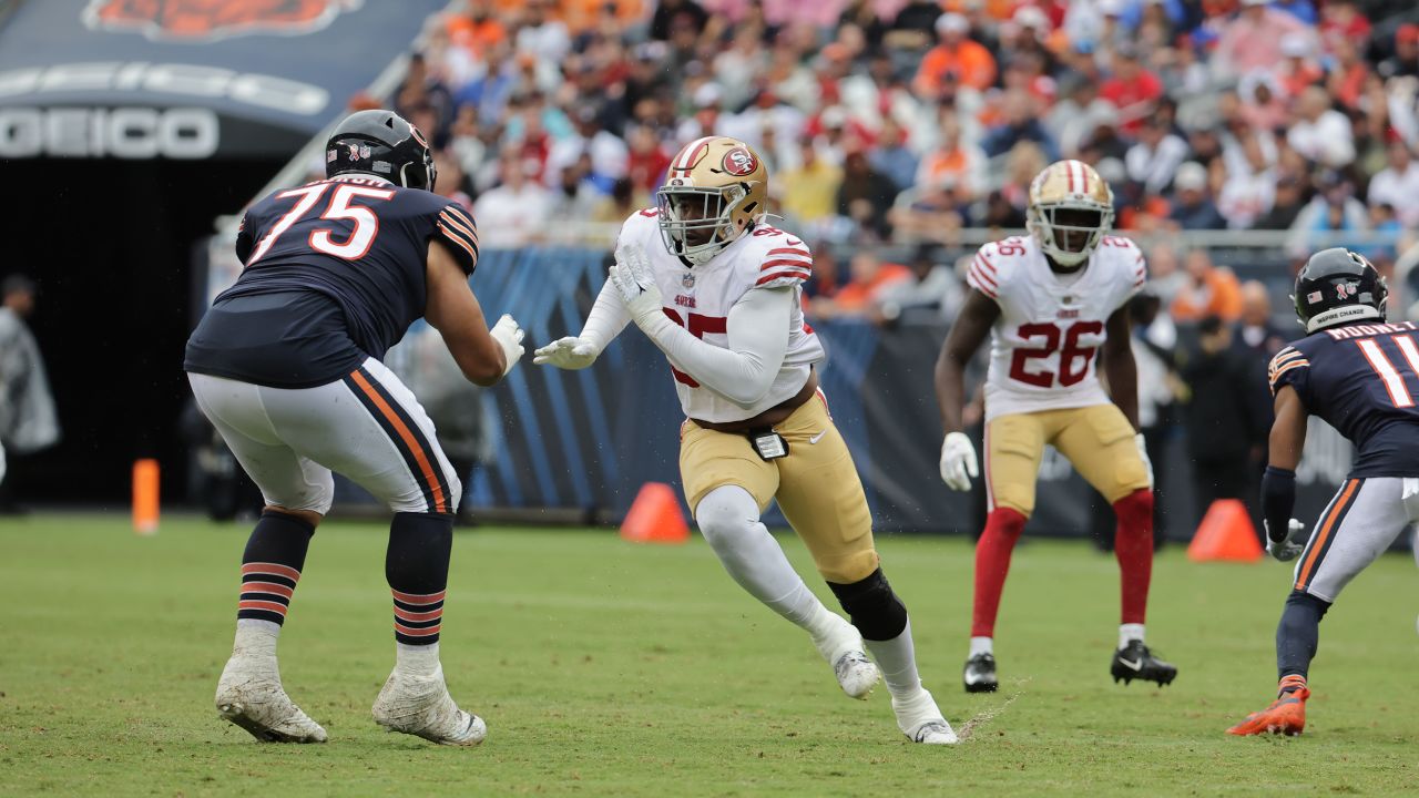 Gameday Gallery: 49ers at Bears