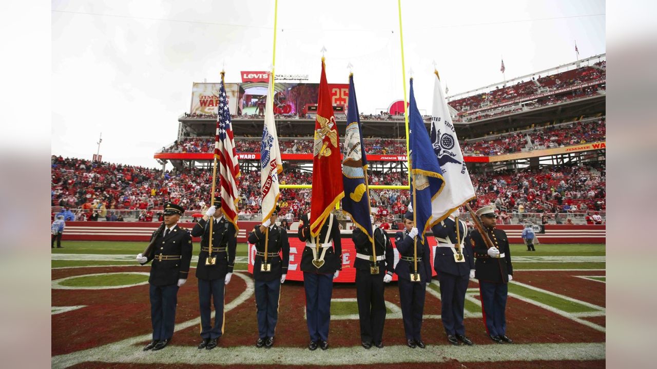 Photos: 49ers Celebrate Salute to Service