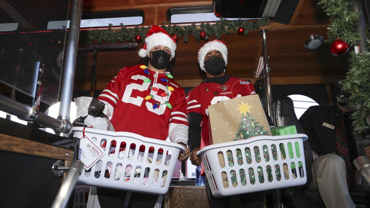 49ers Host Hope for the Holidays Presented by U.S. Bank