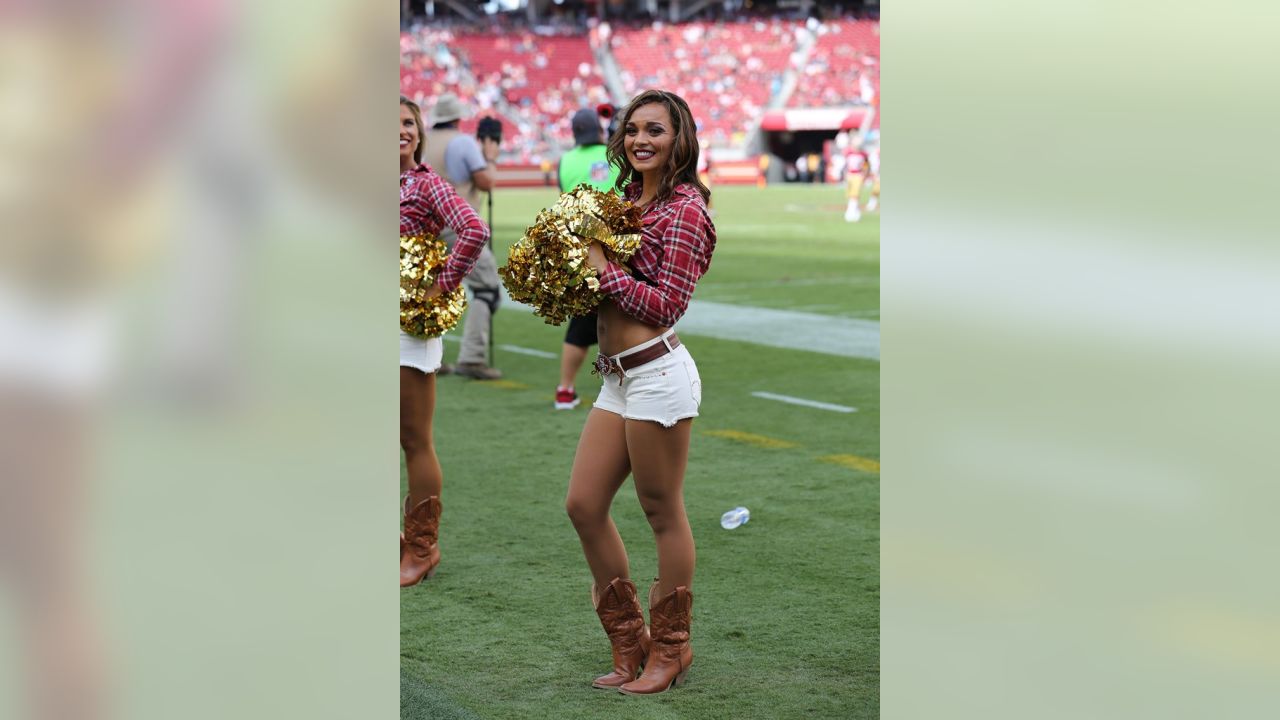 Santa Clara USAA CA. 21st Sep, 2017. 49ers cheerleaders during the